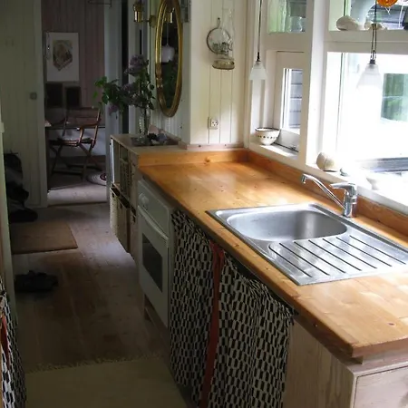Awesome In With 3 Bedrooms And Wifi